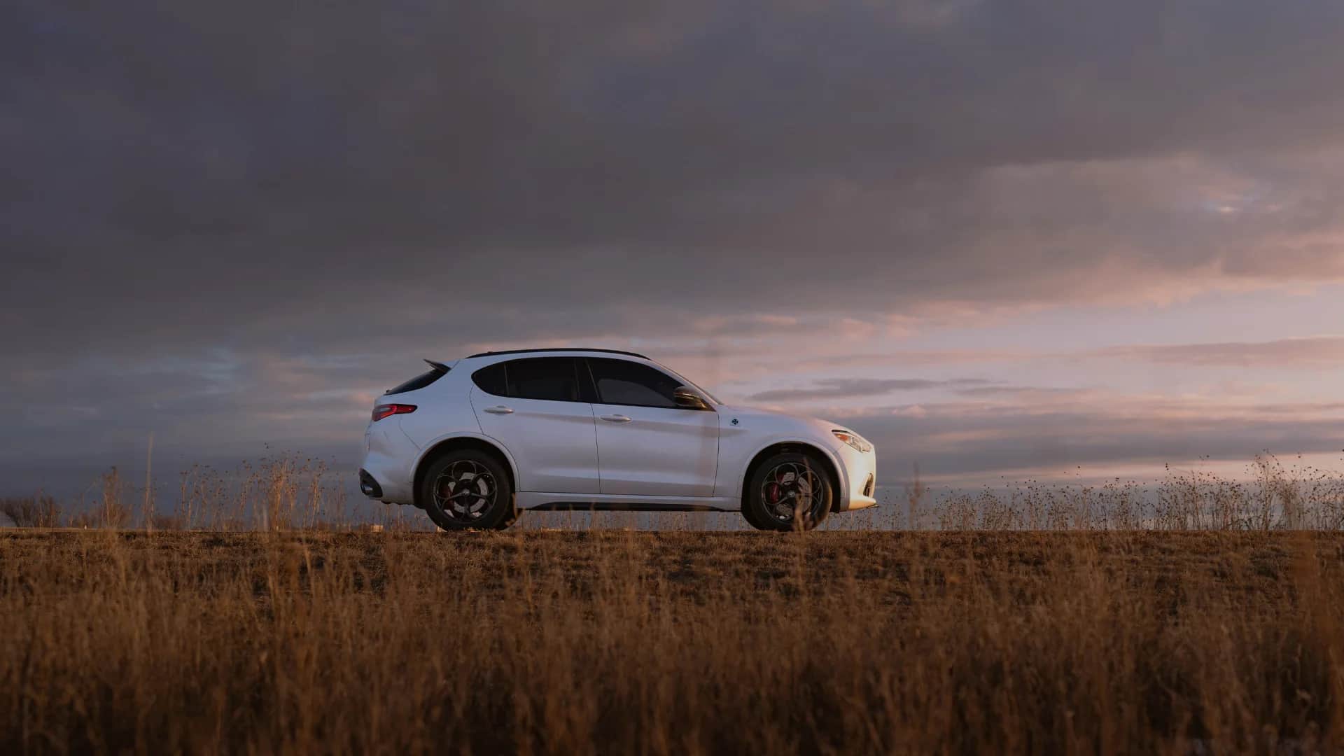استئجار سيارات SUV الصويرة مع تأمين شامل وإلغاء مجاني